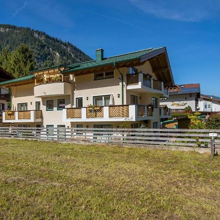 Apartment Rosa - MHO135 Mayrhofen Exterior foto
